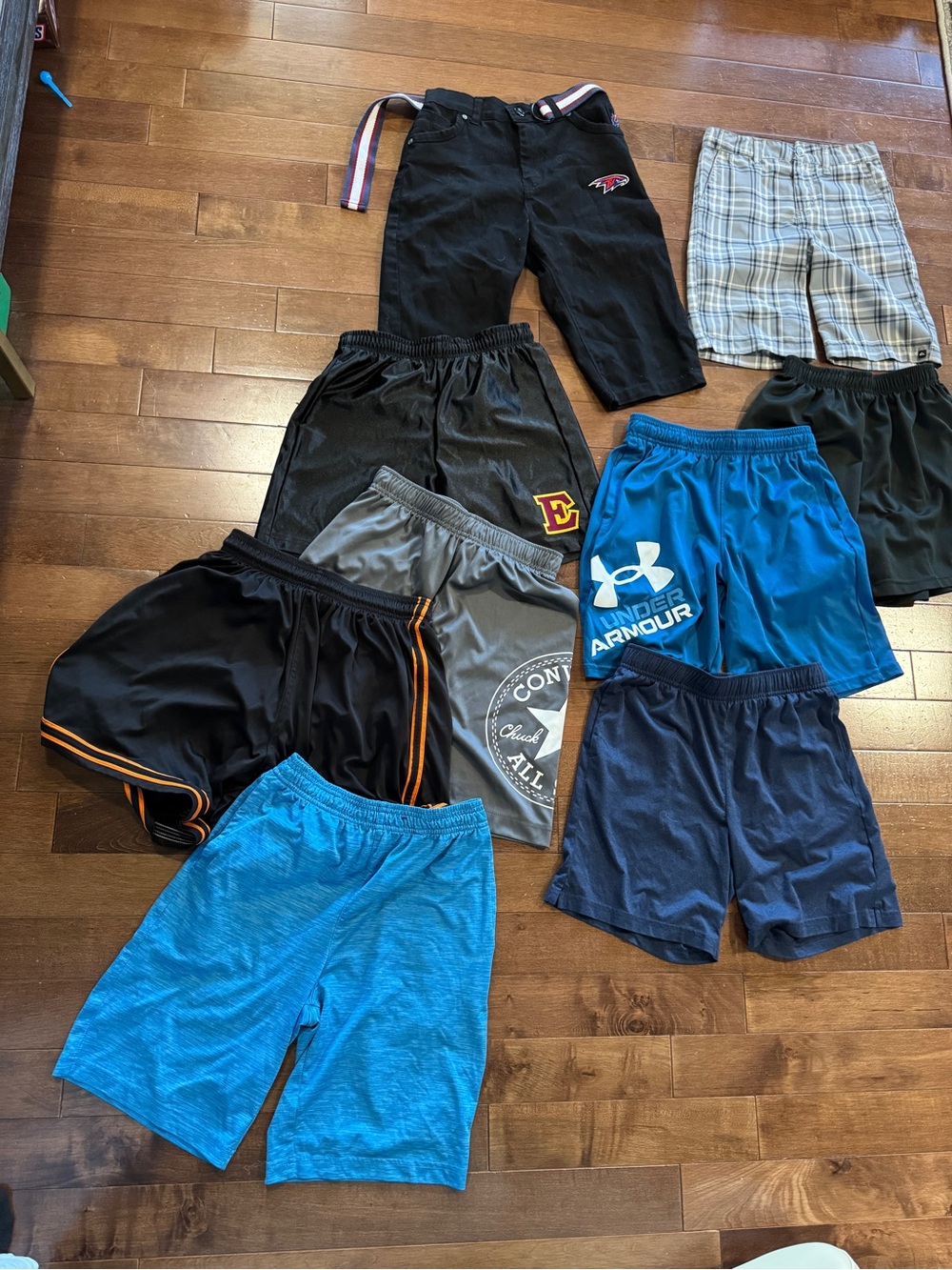 Assorted Boys size L-XL' Athletic Shorts